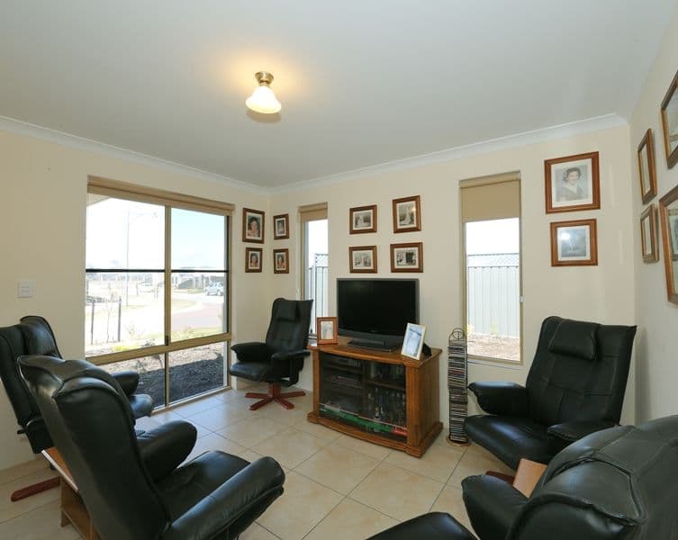 1 Bluebill Lane, BALDIVIS WA 6171, Baldivis - Thumbnail 3