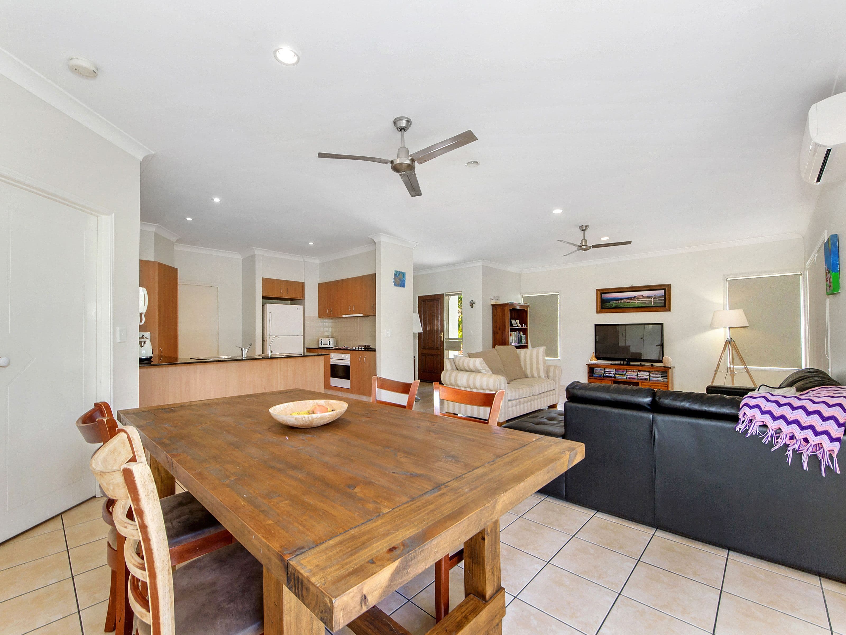 3 Camphor Wood Court, Robina QLD 4226, Robina - Thumbnail 4