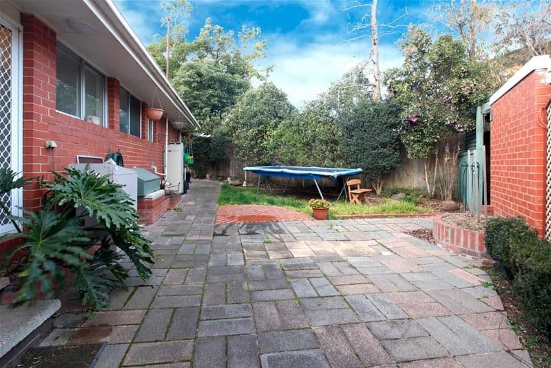 14 Grosvenor Court, BUNDOORA VIC 3083, Bundoora - Thumbnail 8
