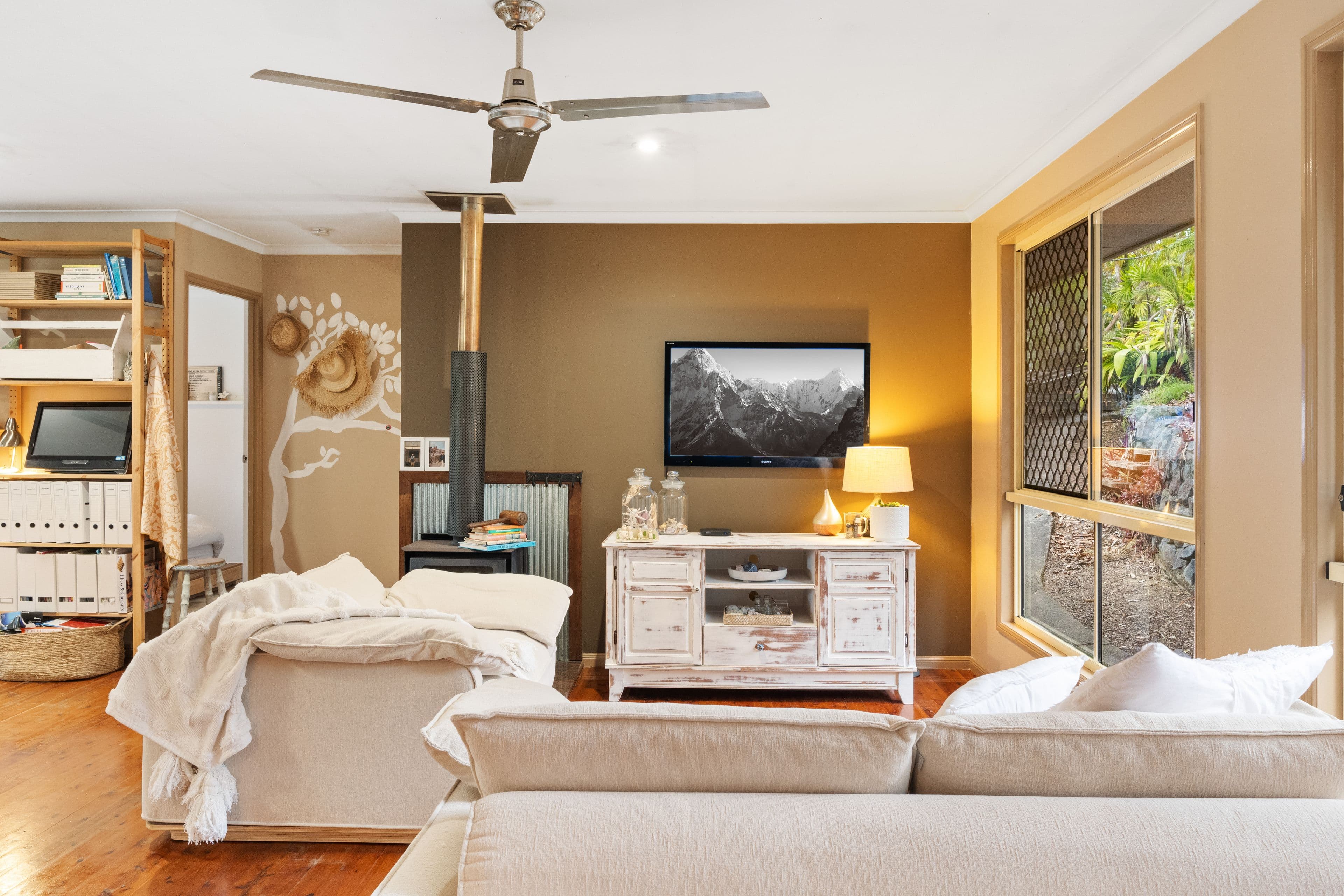 8 Reservoir Road, Landsborough QLD 4550, Landsborough - Thumbnail 4