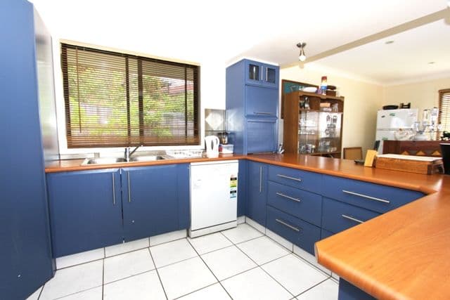 5 Robusta Rise, BURLEIGH HEADS QLD 4220, Burleigh Heads - Thumbnail 2