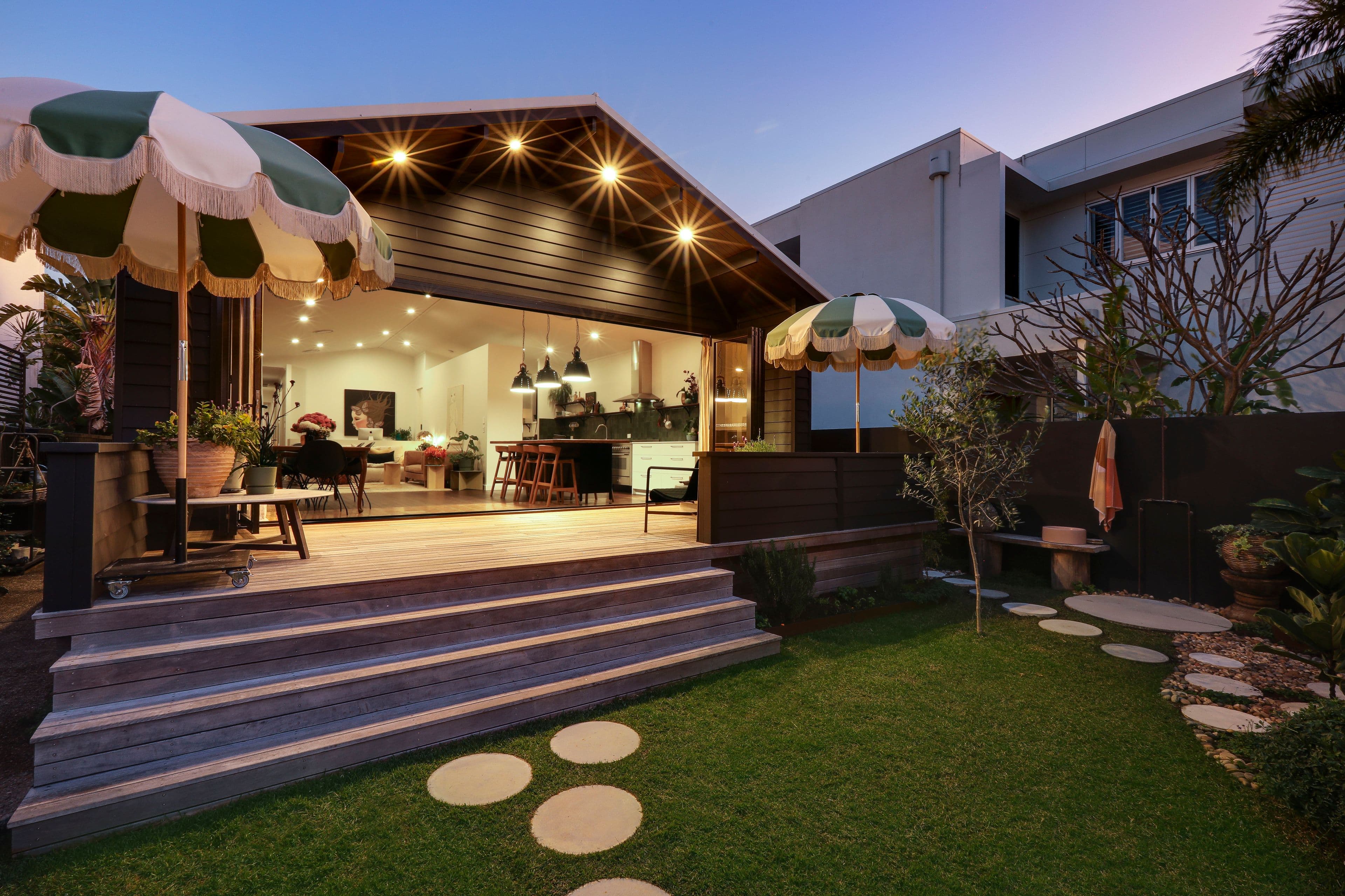26 Ocean Street, Mermaid Beach QLD 4218, Mermaid Beach - Thumbnail 7