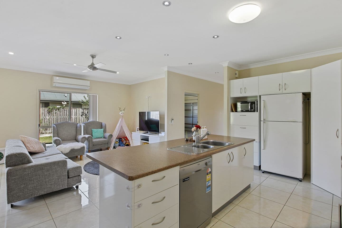 66 Parklands Boulevard, Wondunna QLD 4655, Wondunna - Thumbnail 5