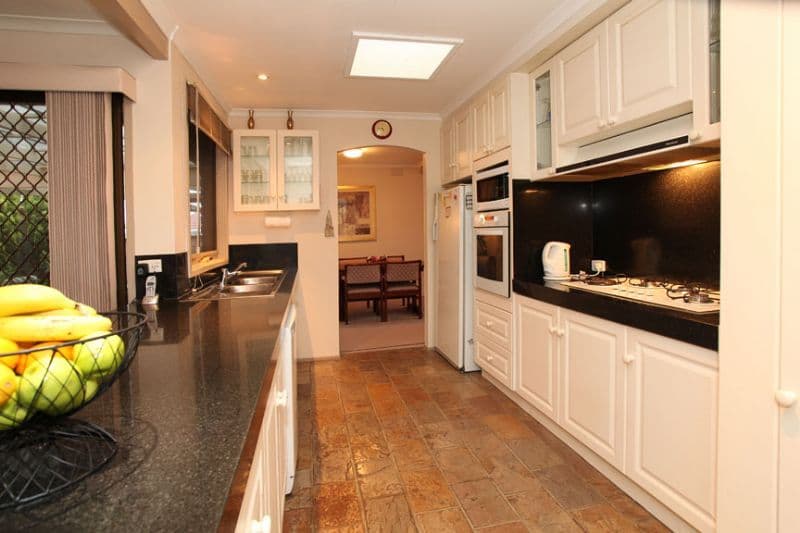 4 Everton Close, MULGRAVE VIC 3170, Mulgrave - Thumbnail 2