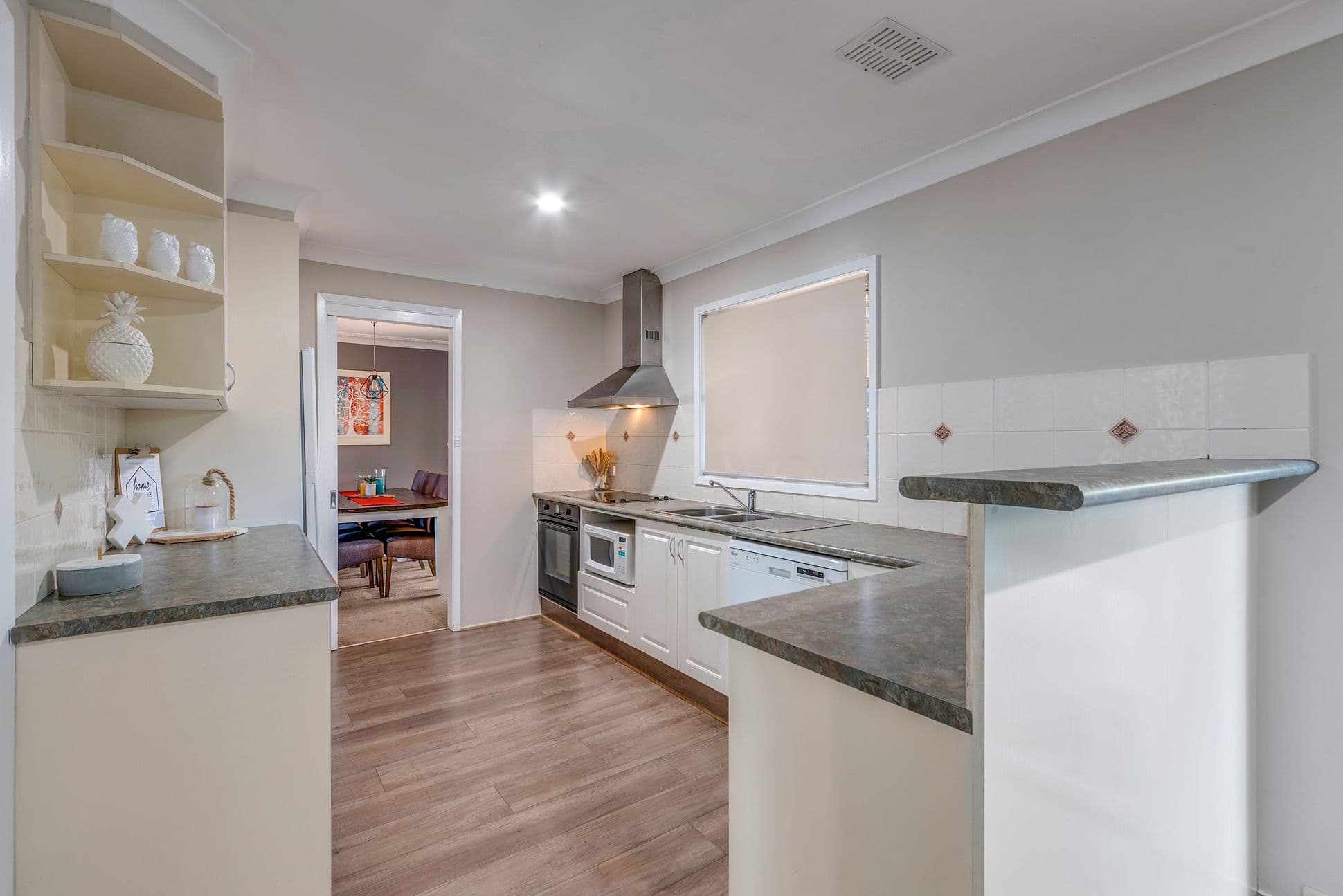 2 Starr Close, Camden - Thumbnail 5