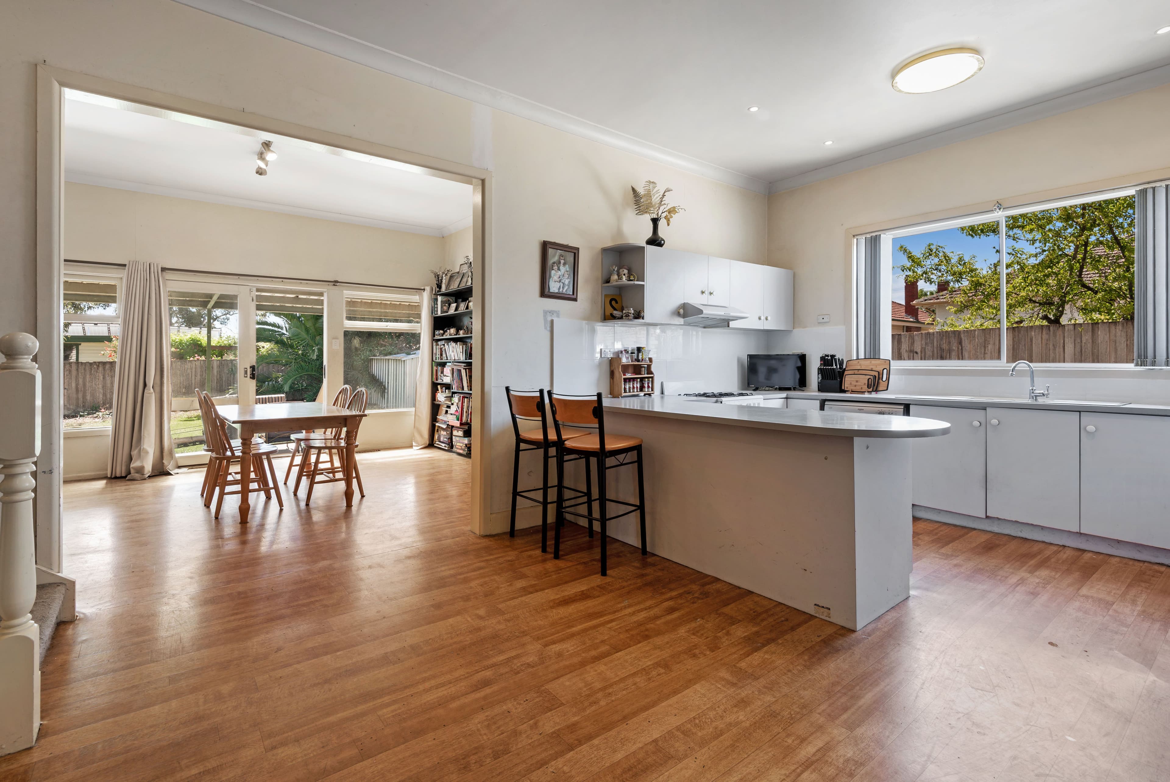 2 McPherson Street, Reservoir VIC 3073, Reservoir - Thumbnail 4