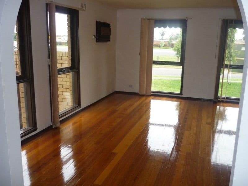 20 Derrimut Road, HOPPERS CROSSING VIC 3029, Hoppers Crossing - Thumbnail 2