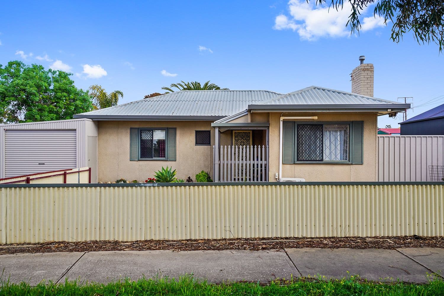 2 Solvay Road, Taperoo SA 5017, Taperoo - Image 1