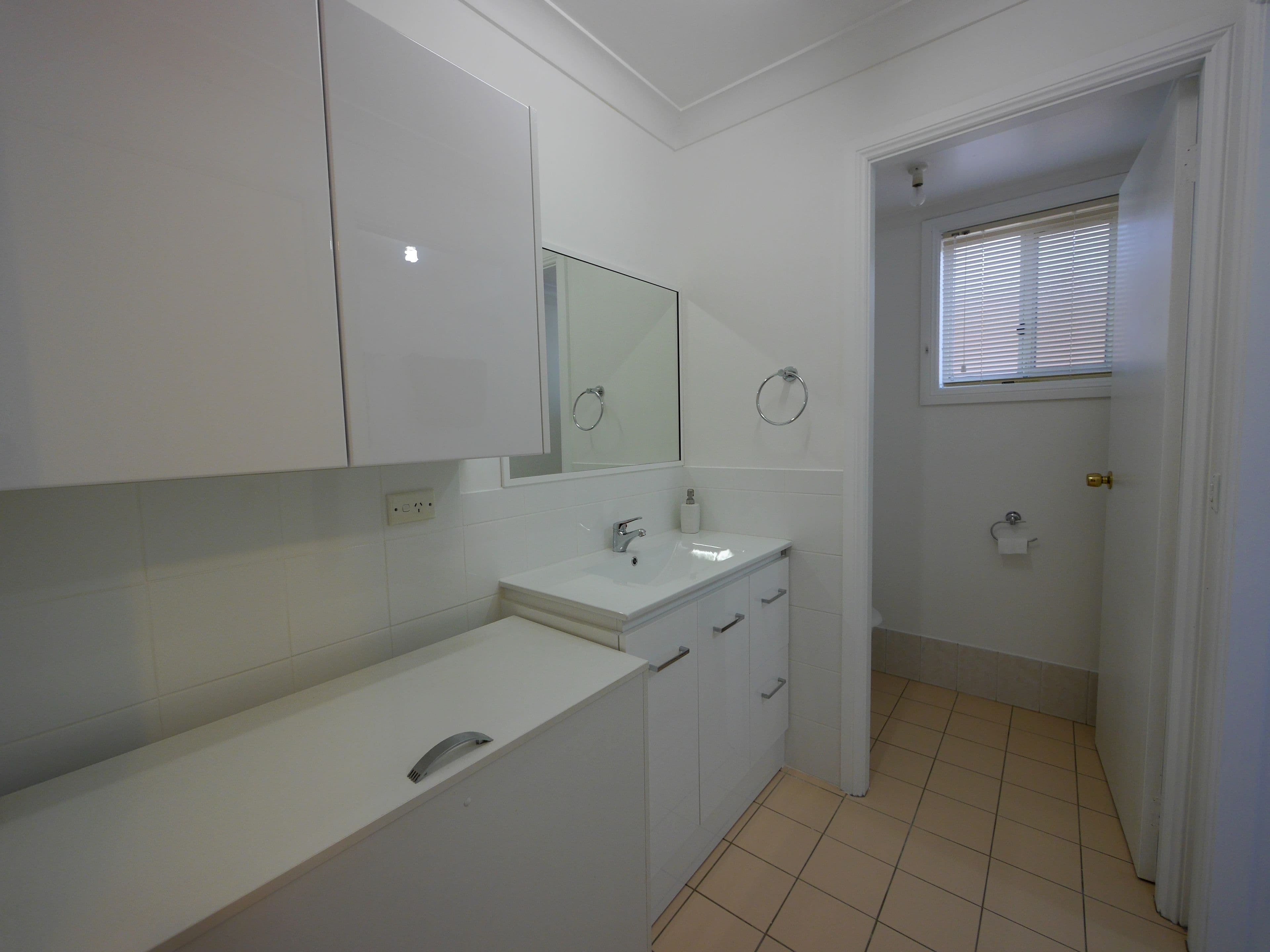 2 Echuca Place, Cowra - Thumbnail 7