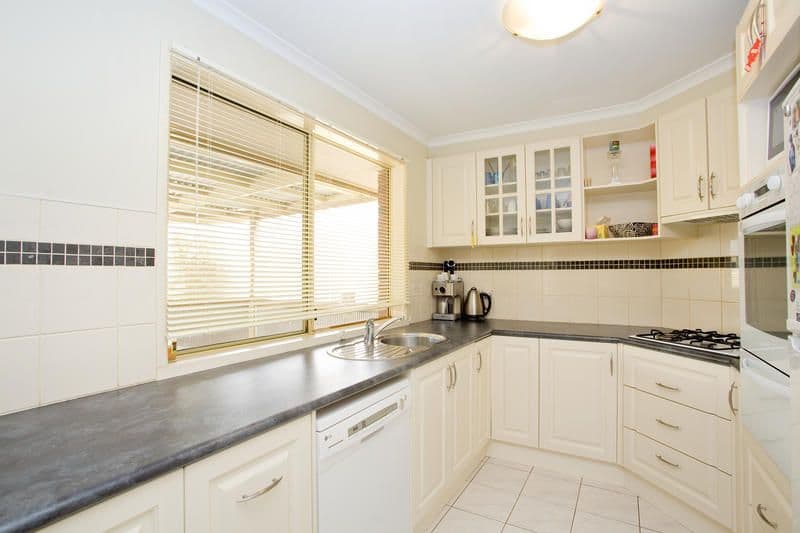 138 Plantation Road, CORIO VIC 3214, Corio - Thumbnail 2