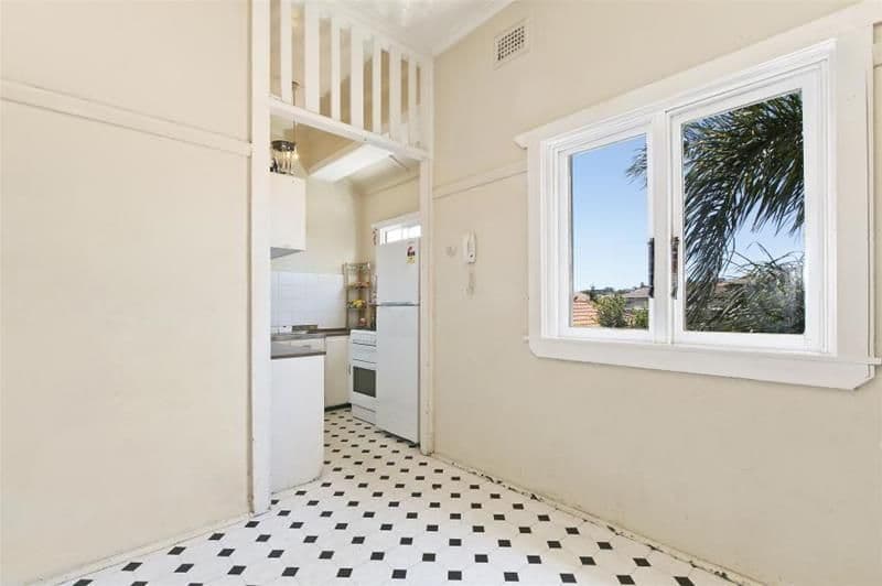 25 Beach Road, BONDI BEACH NSW 2026, Bondi Beach - Thumbnail 3