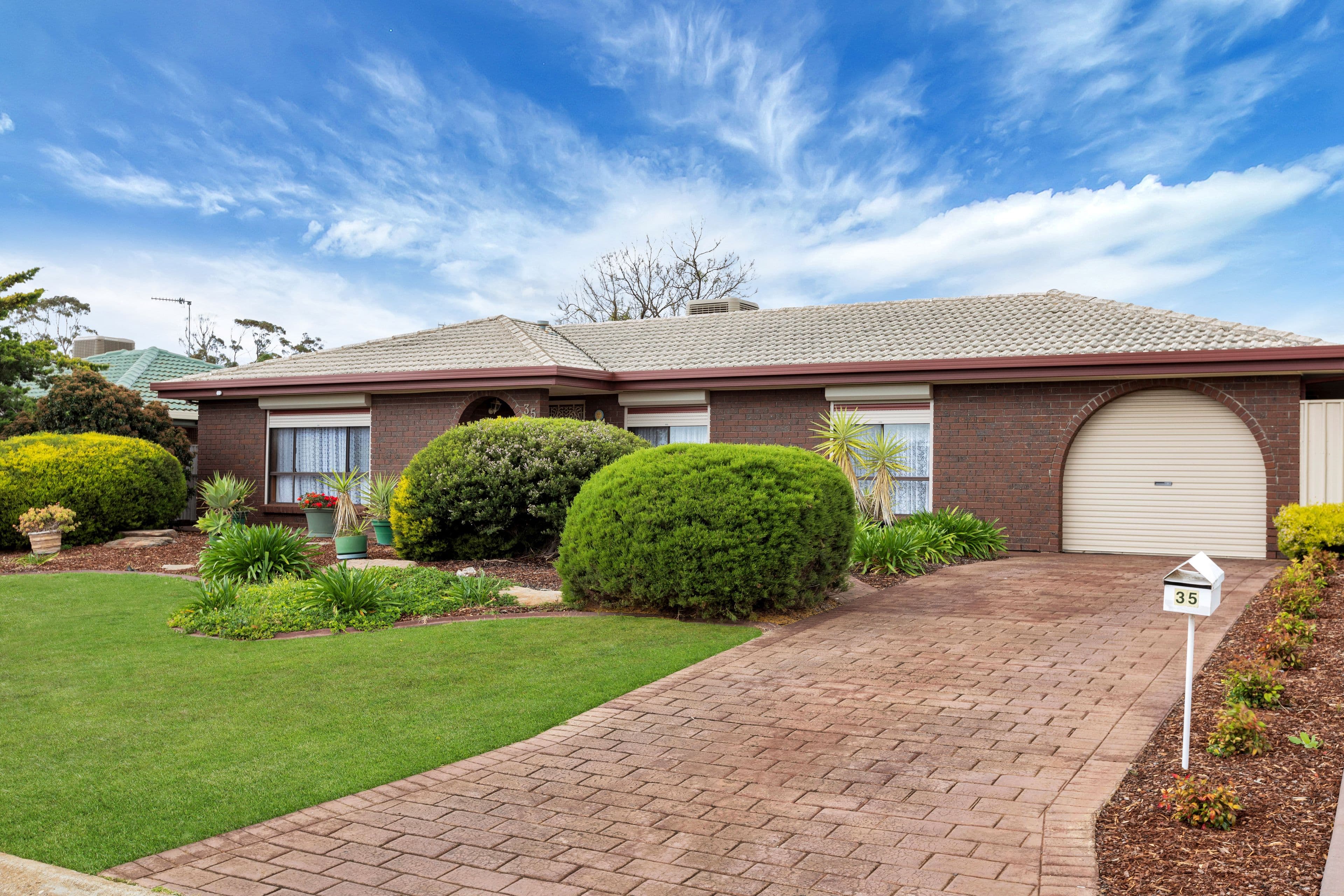 35 Carob Crescent, Craigmore SA 5114, Craigmore - Thumbnail 2