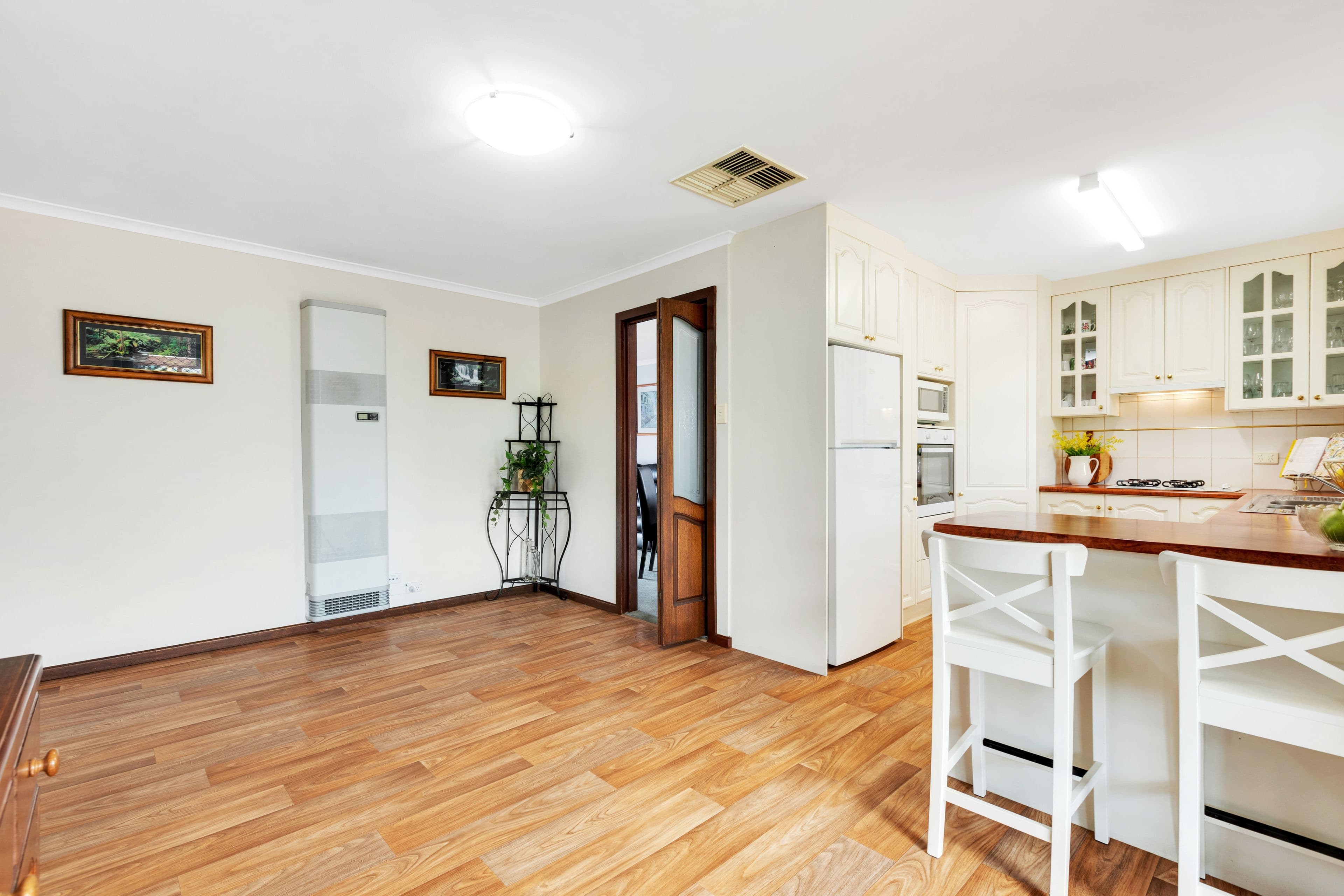 35 Carob Crescent, Craigmore SA 5114, Craigmore - Thumbnail 5