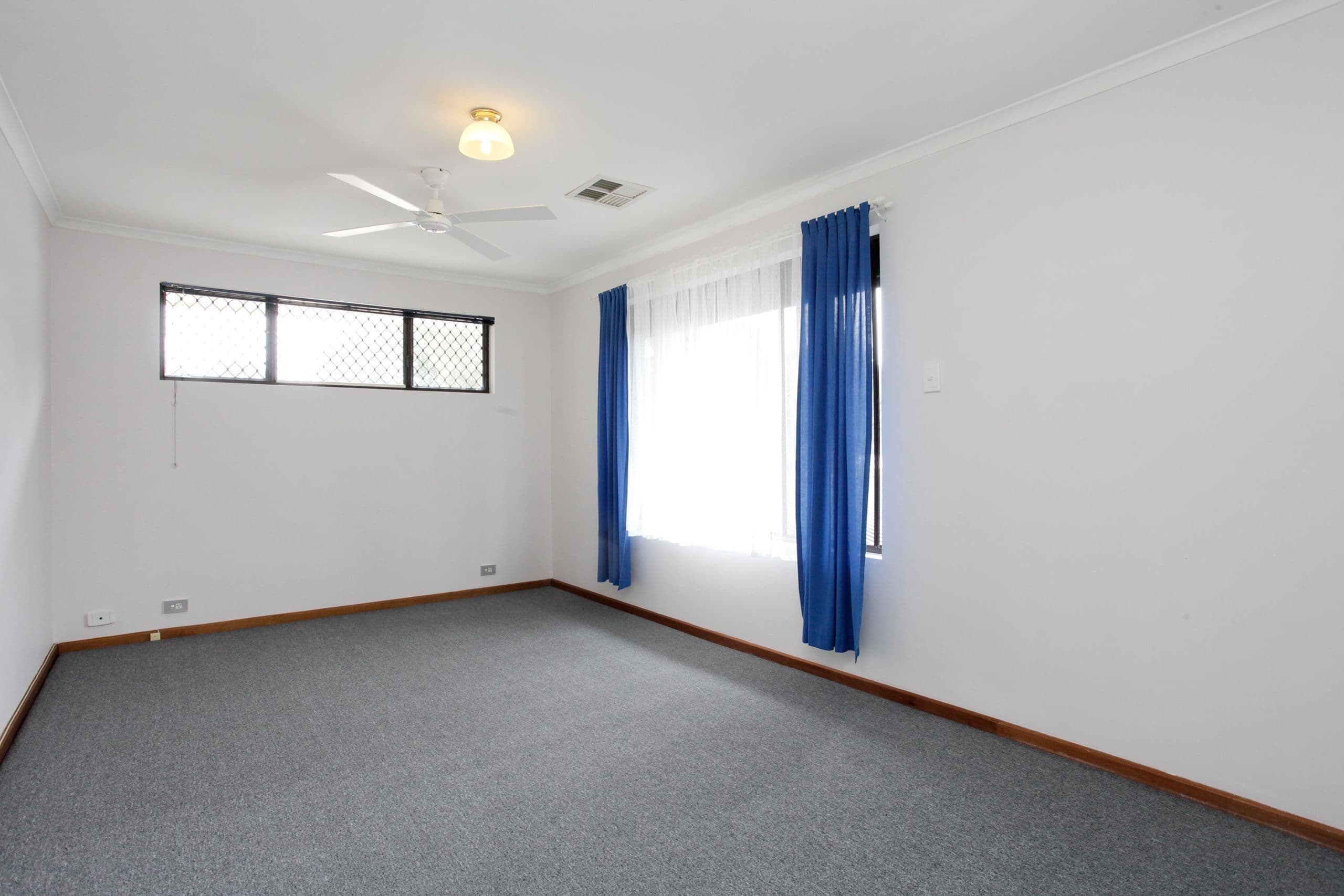 14 Swinstead Crescent, Salisbury North SA 5108, Salisbury North - Thumbnail 3
