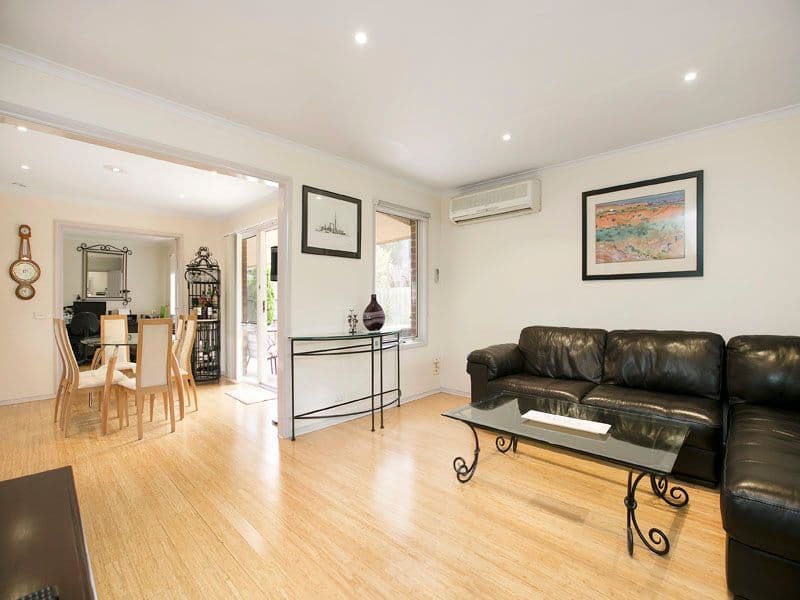 25 Tintern Mews, Cheltenham VIC 3192, Cheltenham - Thumbnail 2
