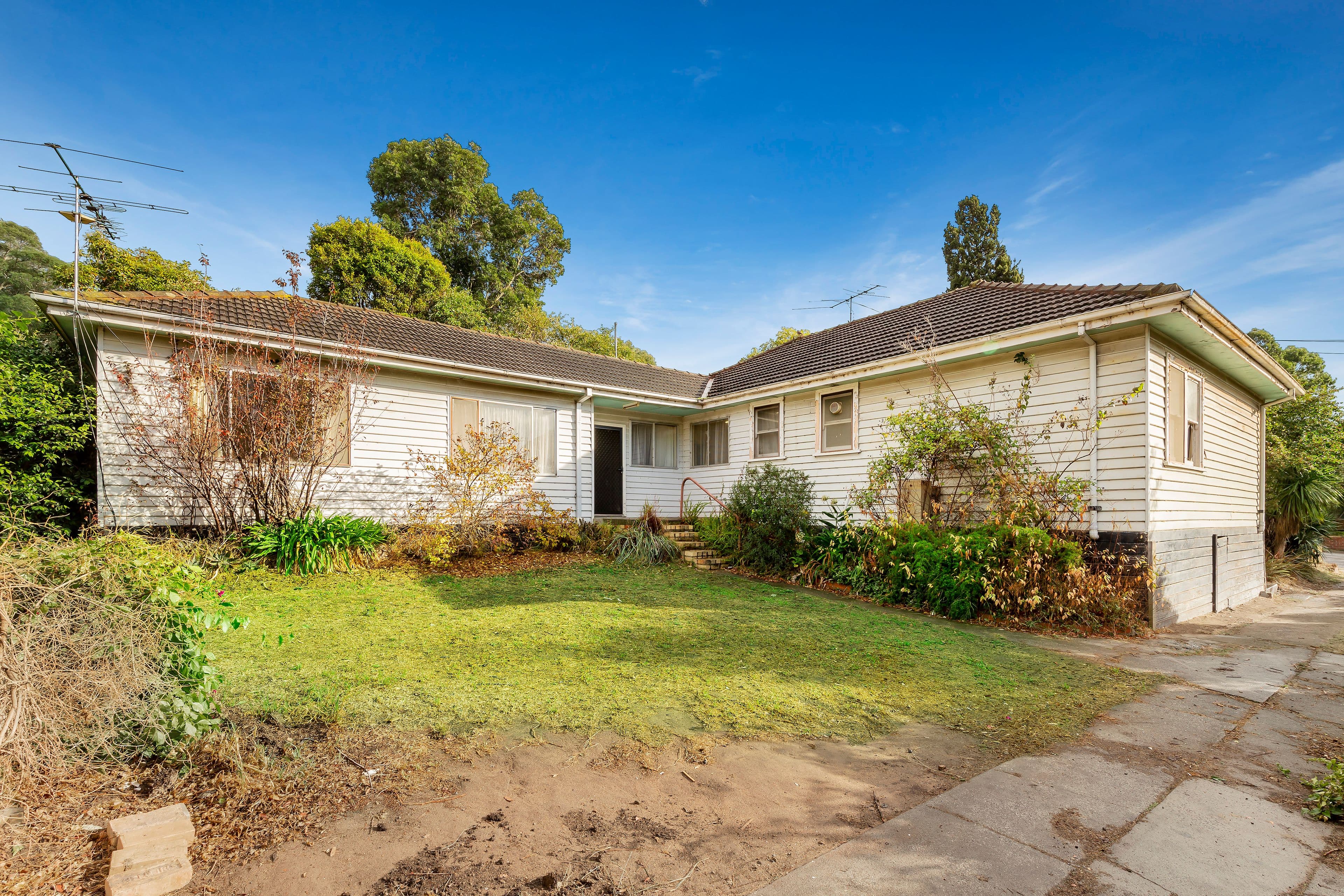 19 Ruthven Street, Rosanna VIC 3084, Rosanna - Image 1