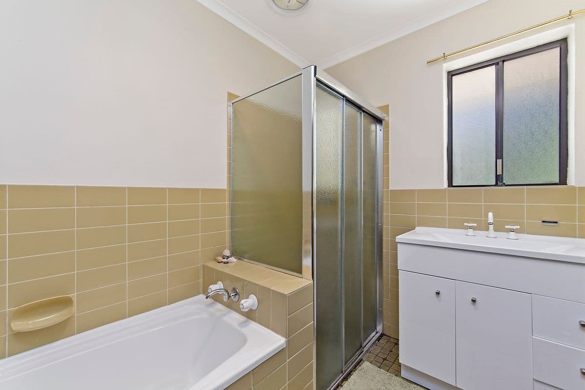 10 Whelband Court, Riverview QLD 4303, Riverview - Thumbnail 4