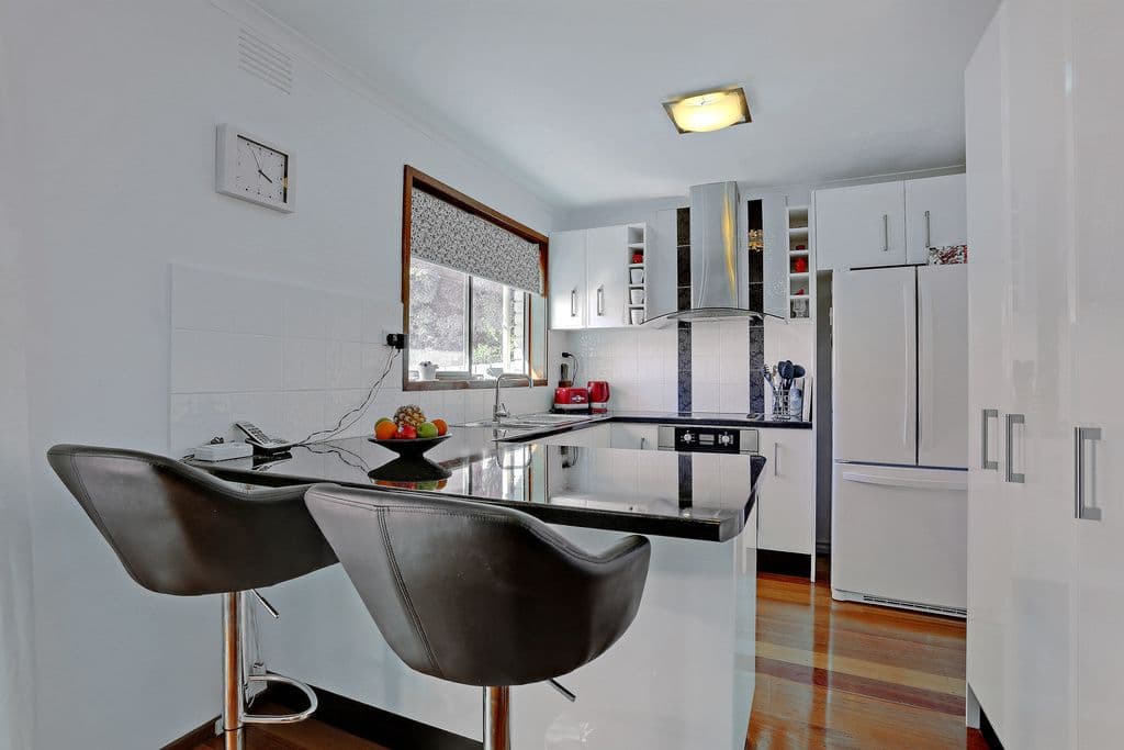 19 Roseman Road, CHIRNSIDE PARK VIC 3116, Chirnside Park - Thumbnail 5