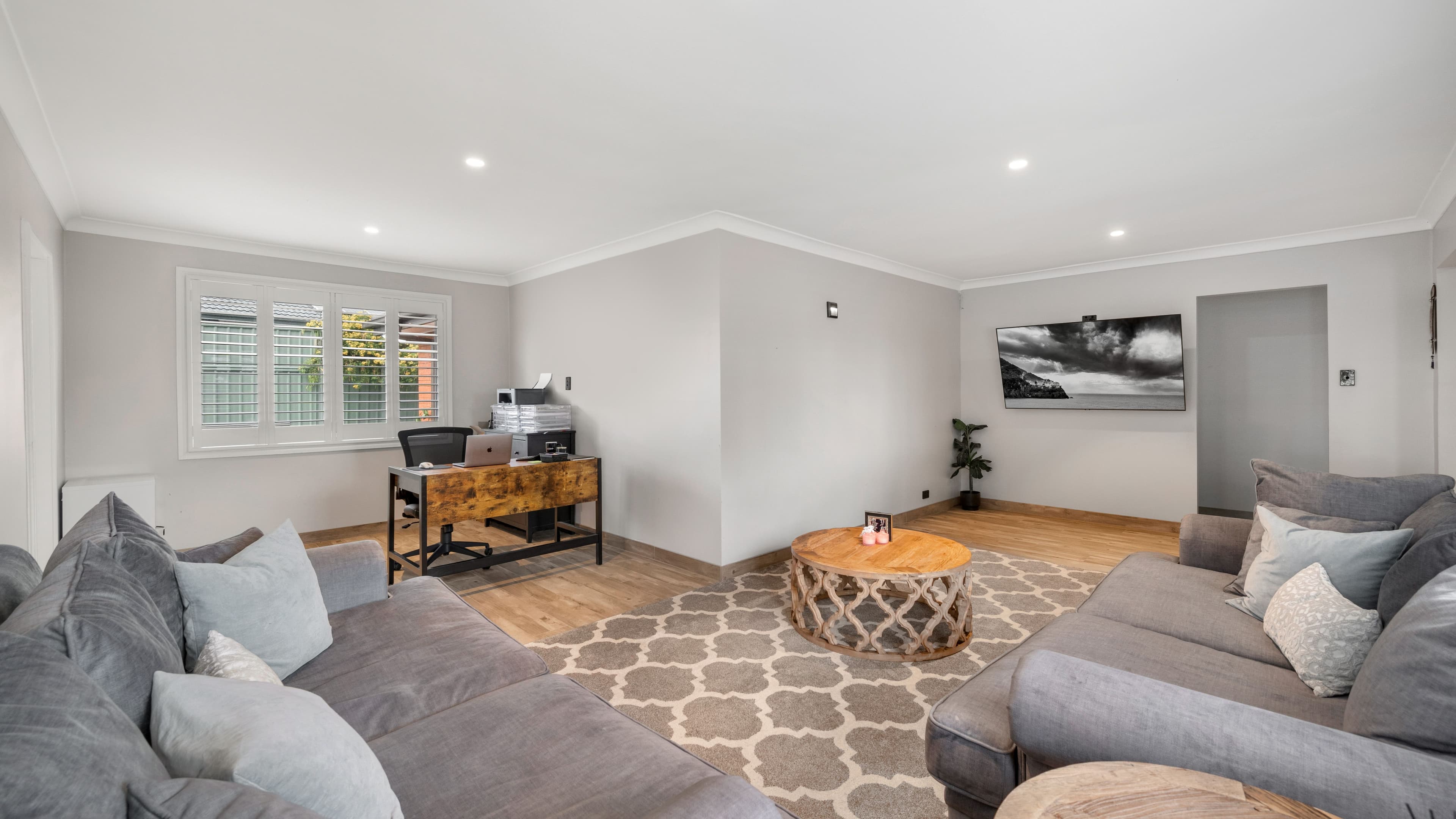 218 Saint Johns Road, Bradbury NSW 2560, Bradbury - Thumbnail 4