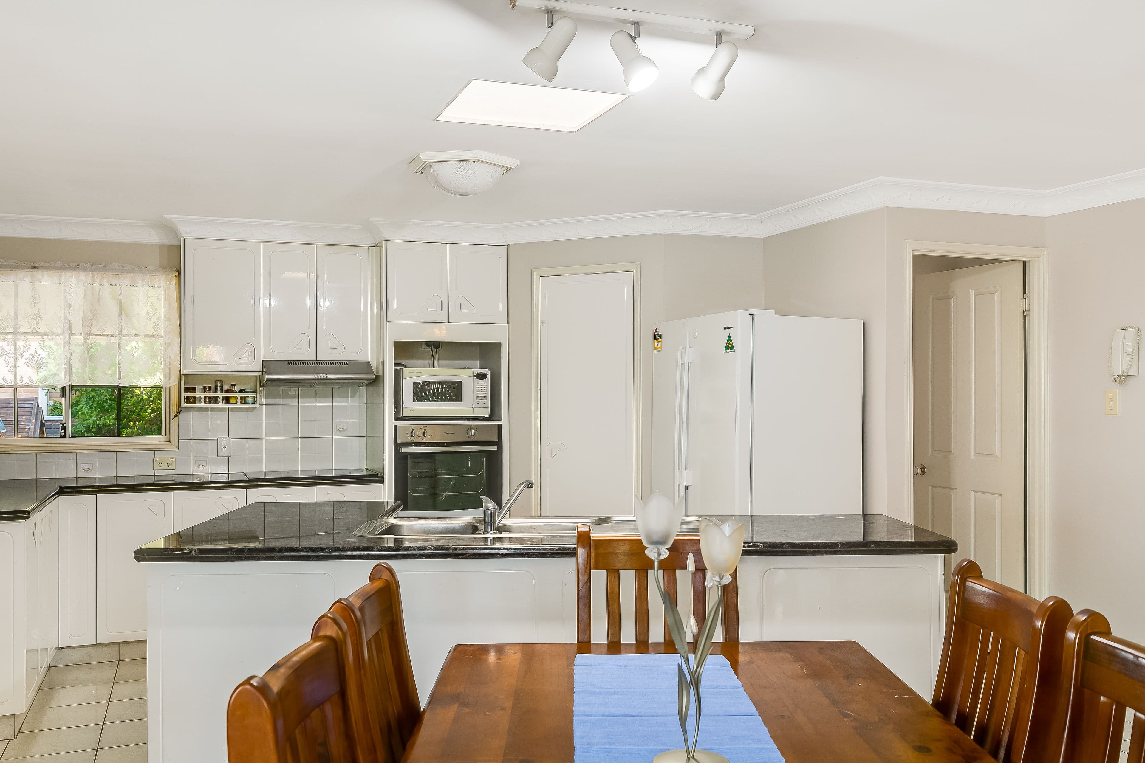 19 Fern Drive, Kearneys Spring QLD 4350, Kearneys Spring - Thumbnail 3