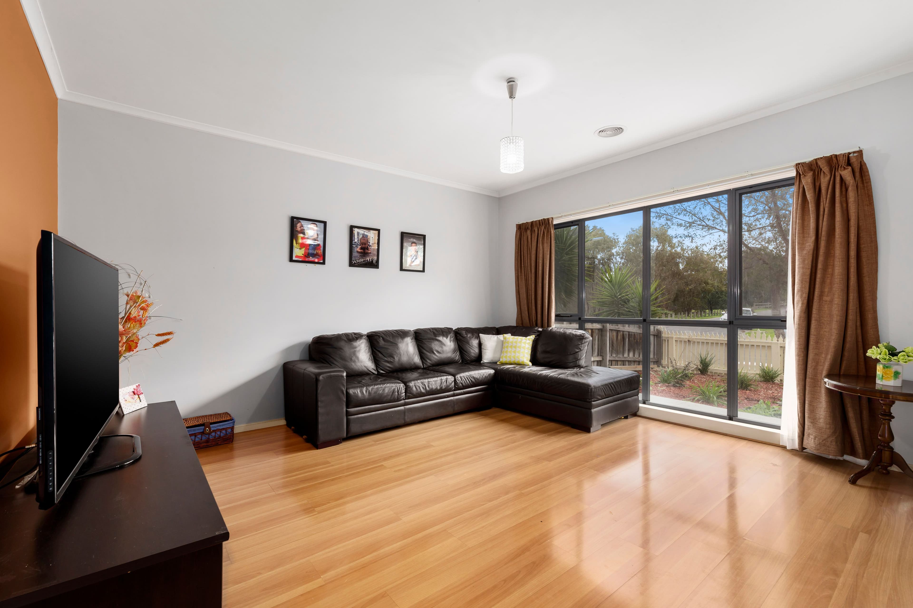 15 Samuel Court, Bundoora VIC 3083, Bundoora - Thumbnail 2