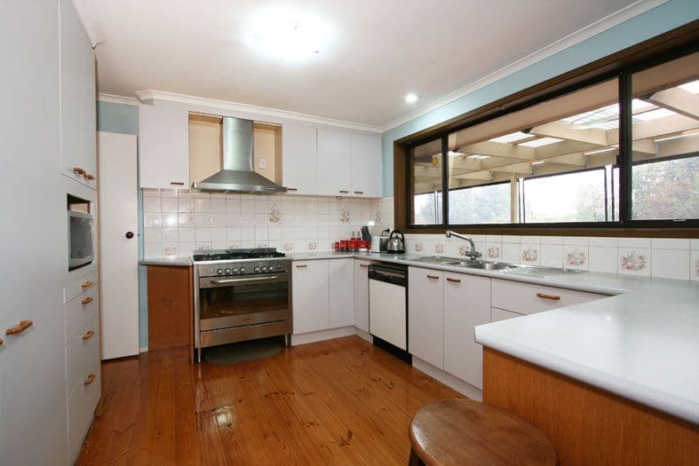 19 Mercer Court, COLDSTREAM VIC 3770, Coldstream - Thumbnail 2