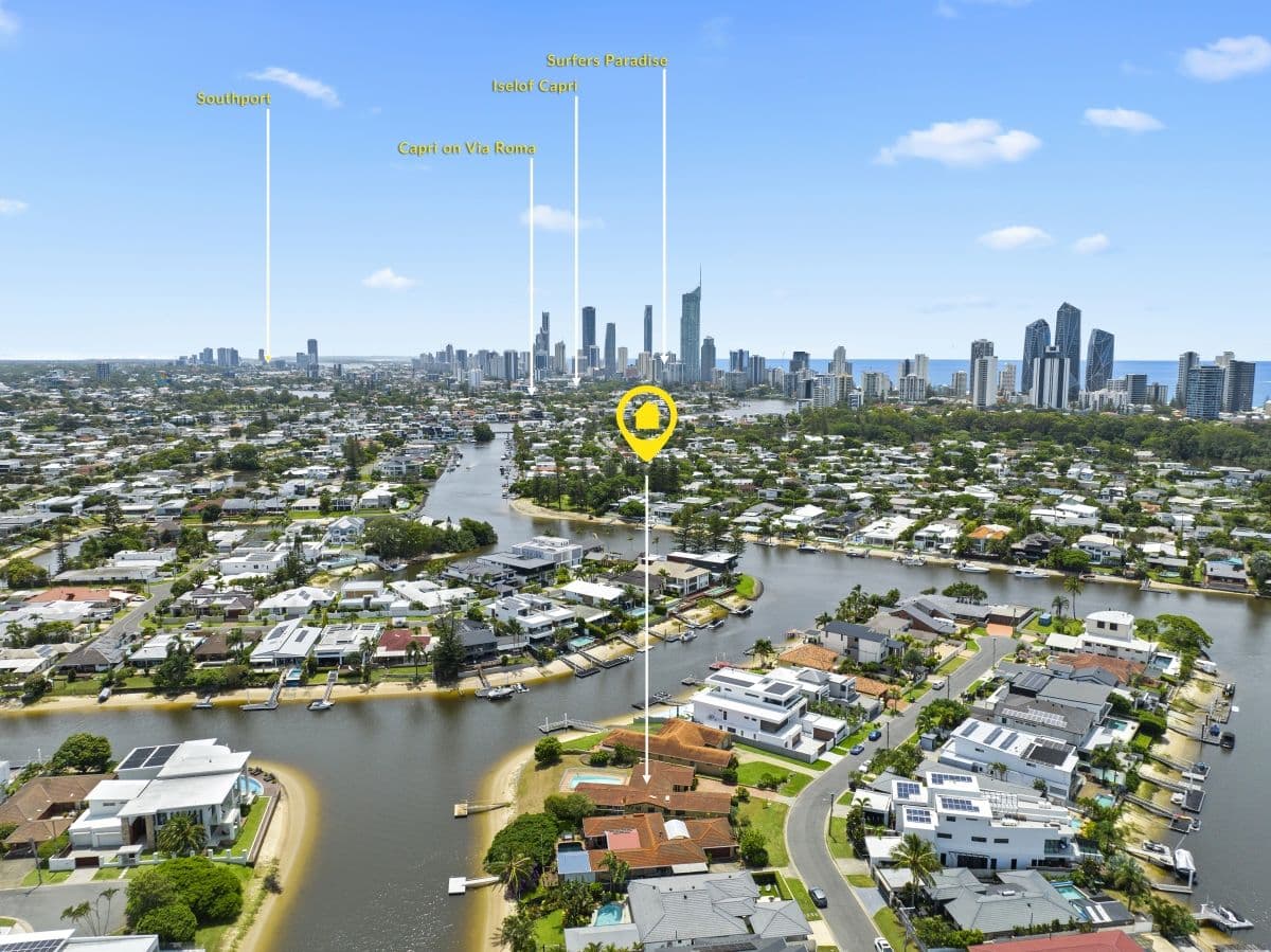 17 Andrea Avenue, Broadbeach Waters QLD 4218, Broadbeach Waters - Thumbnail 2