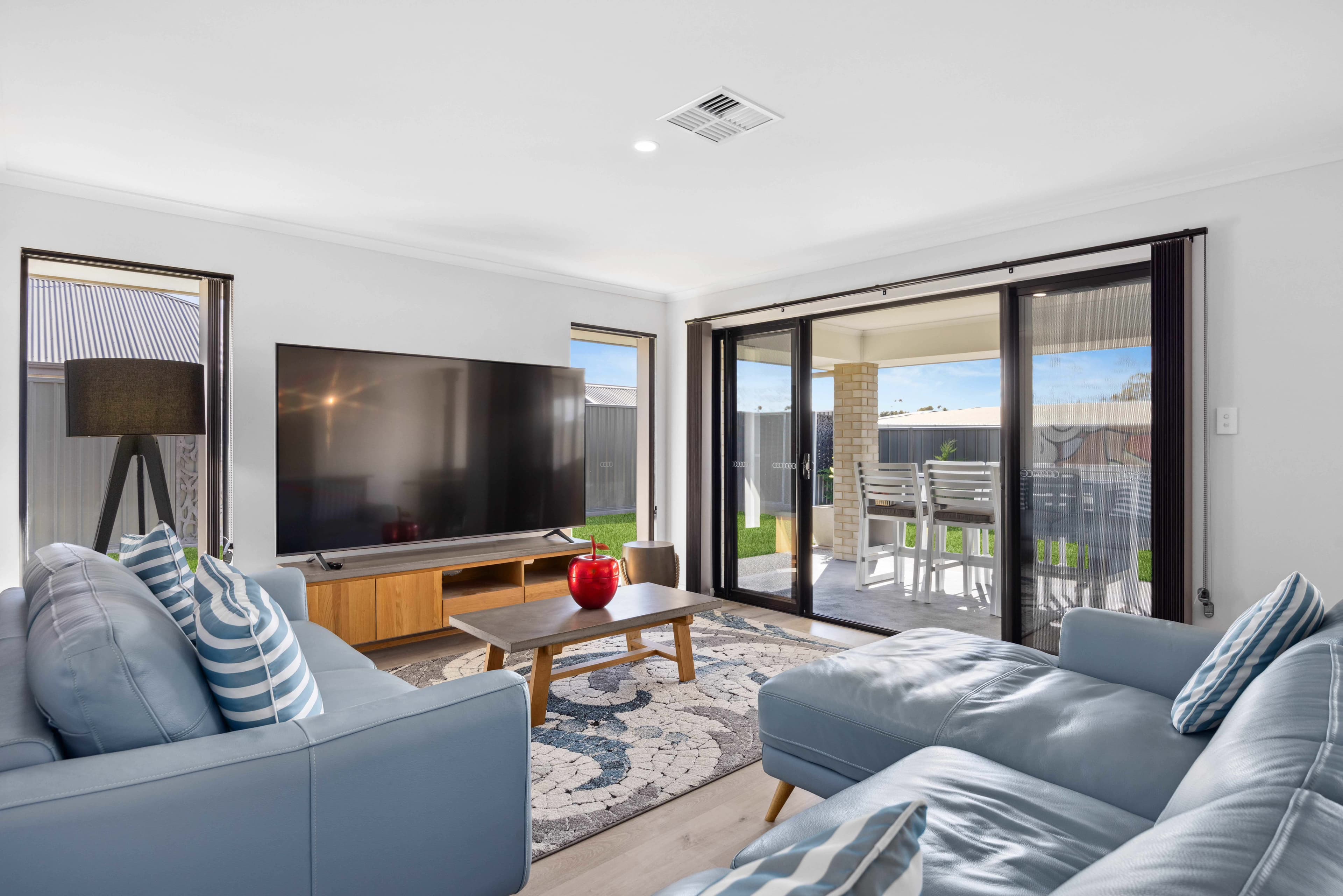 32 Thomas Street, Strathalbyn SA 5255, Strathalbyn - Thumbnail 2