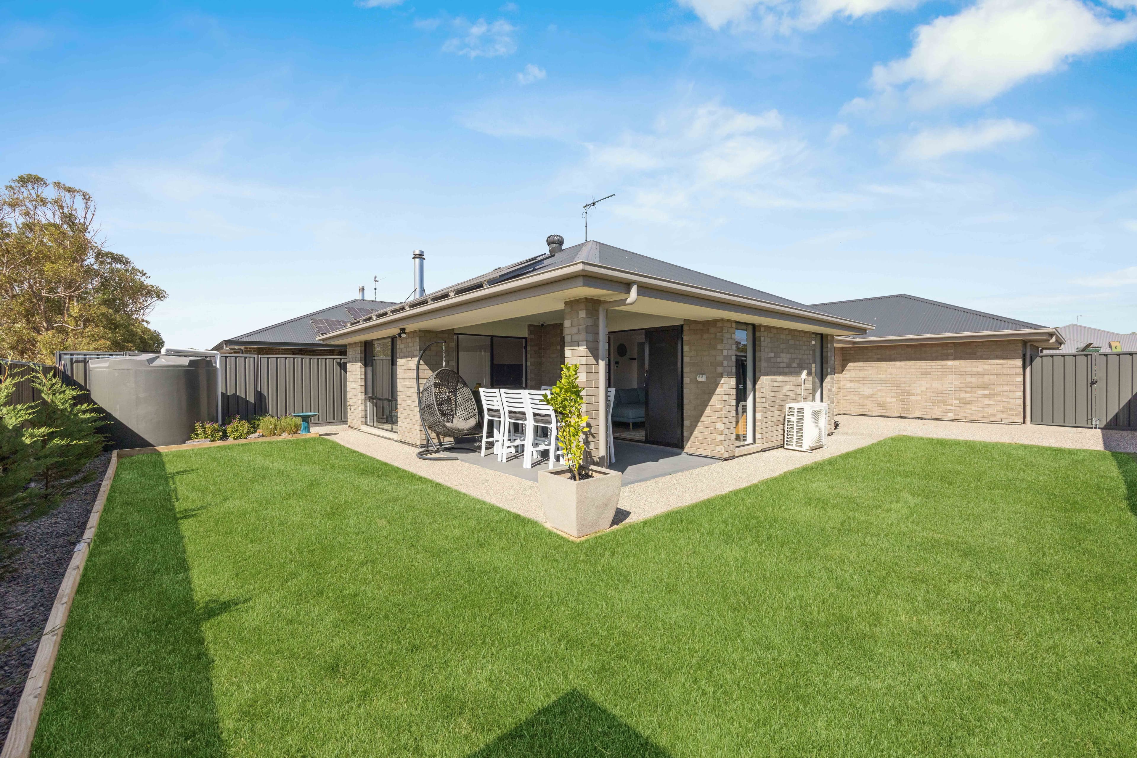 32 Thomas Street, Strathalbyn SA 5255, Strathalbyn - Thumbnail 3