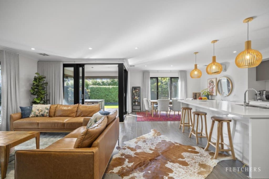 17 Grassbird Street, Clyde North - Thumbnail 4