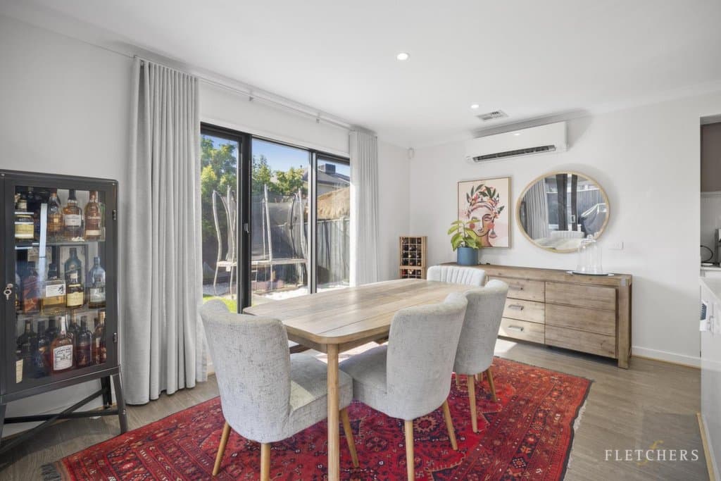 17 Grassbird Street, Clyde North - Thumbnail 6