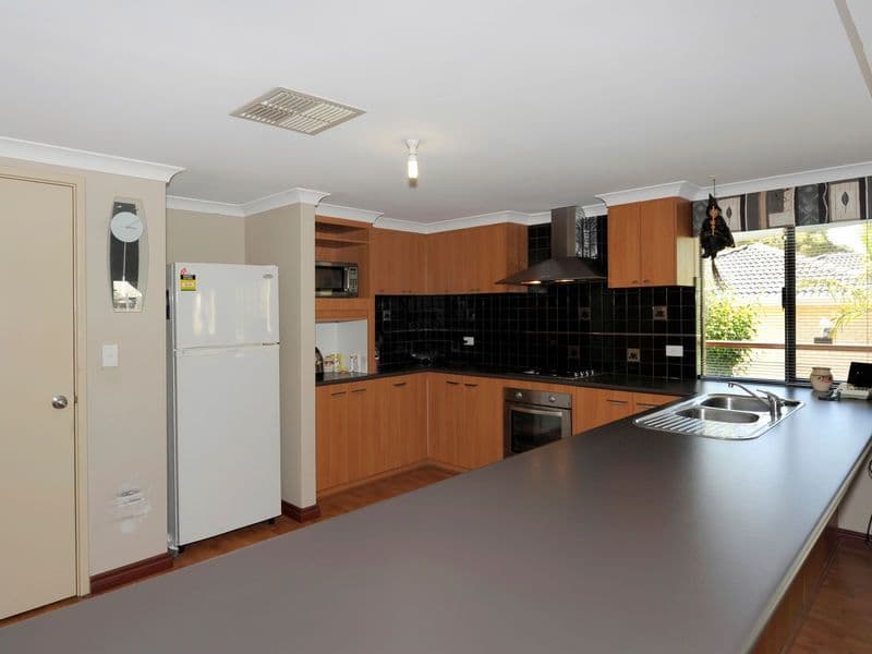 12 Oak Way, BALDIVIS WA 6171, Baldivis - Thumbnail 3