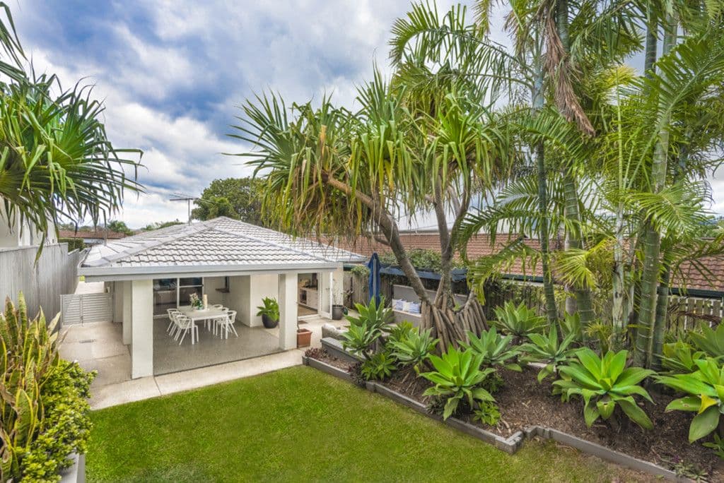 8 Doncaster Street, Hendra QLD 4011, Hendra - Image 1
