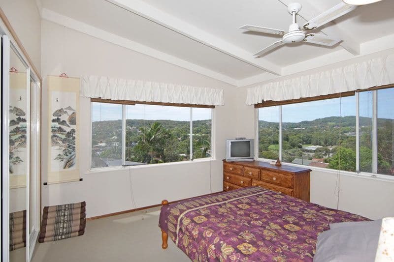 18 Mossman Avenue, BATEAU BAY NSW 2261, Bateau Bay - Thumbnail 4