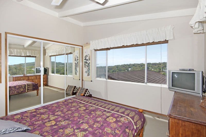18 Mossman Avenue, BATEAU BAY NSW 2261, Bateau Bay - Thumbnail 5
