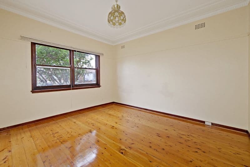 8 Eulabah Avenue, EARLWOOD NSW 2206, Earlwood - Thumbnail 3