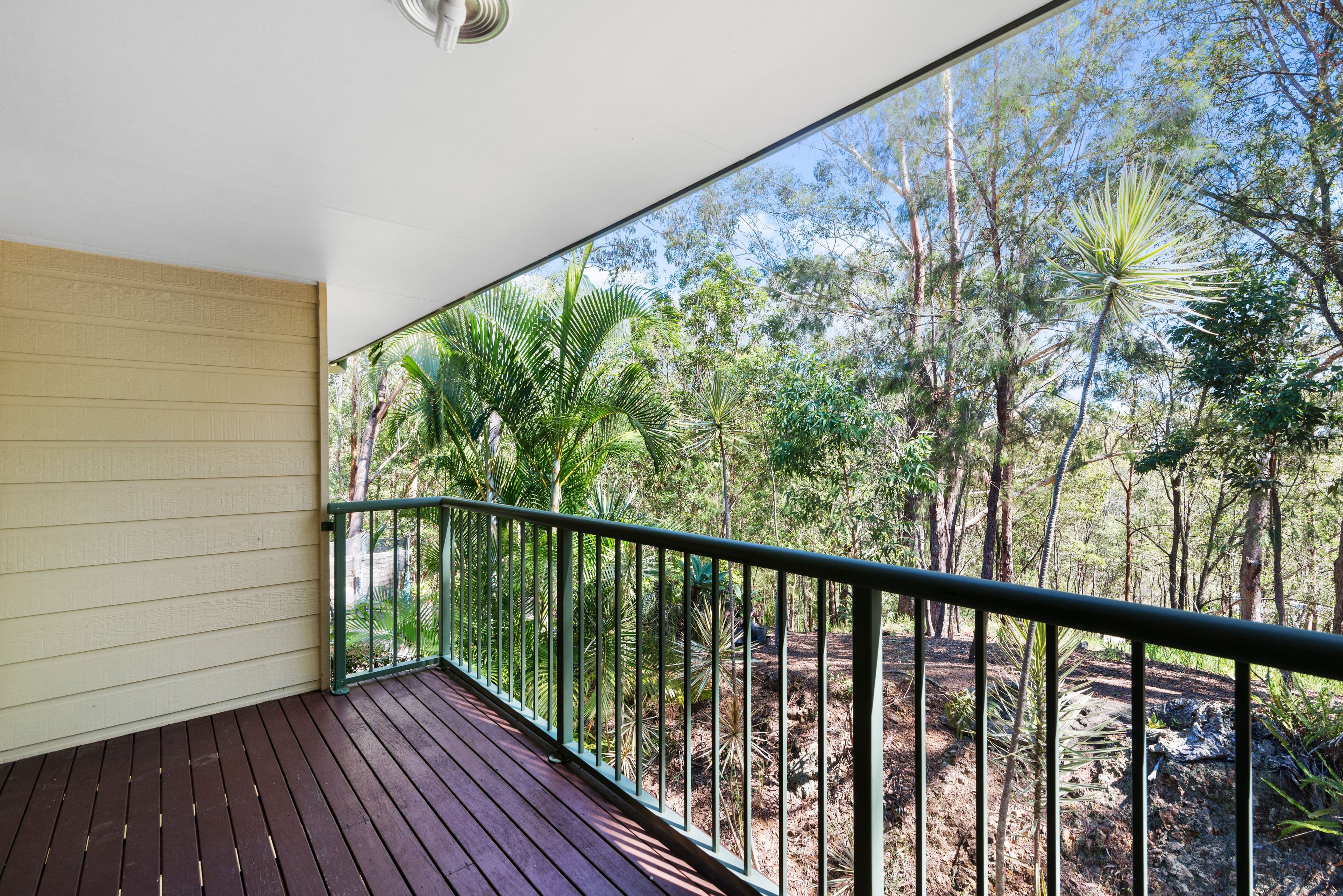 15 Simpsons Road, Elanora QLD 4221, Elanora - Image 1
