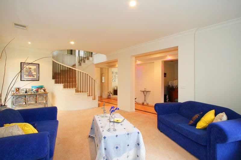 67  McClure Road, DINGLEY VILLAGE VIC 3172, Dingley Village - Thumbnail 2