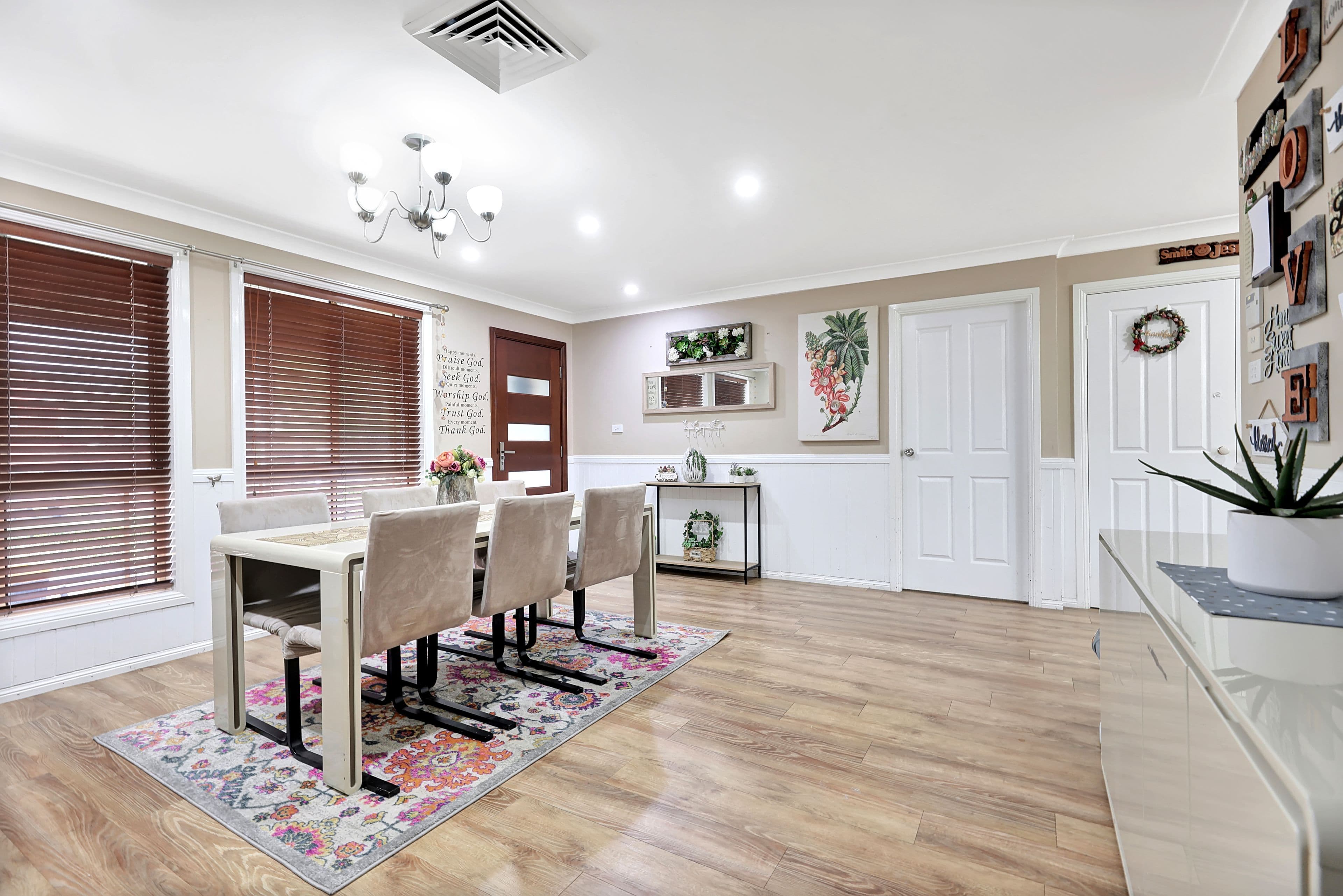 6 Stewart Place, Glenmore Park NSW 2745, Glenmore Park - Thumbnail 3
