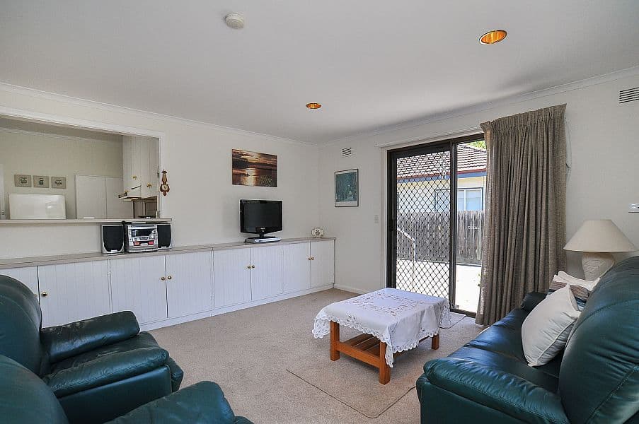 7 Alwyn Street, MITCHAM VIC 3132, Mitcham - Thumbnail 2