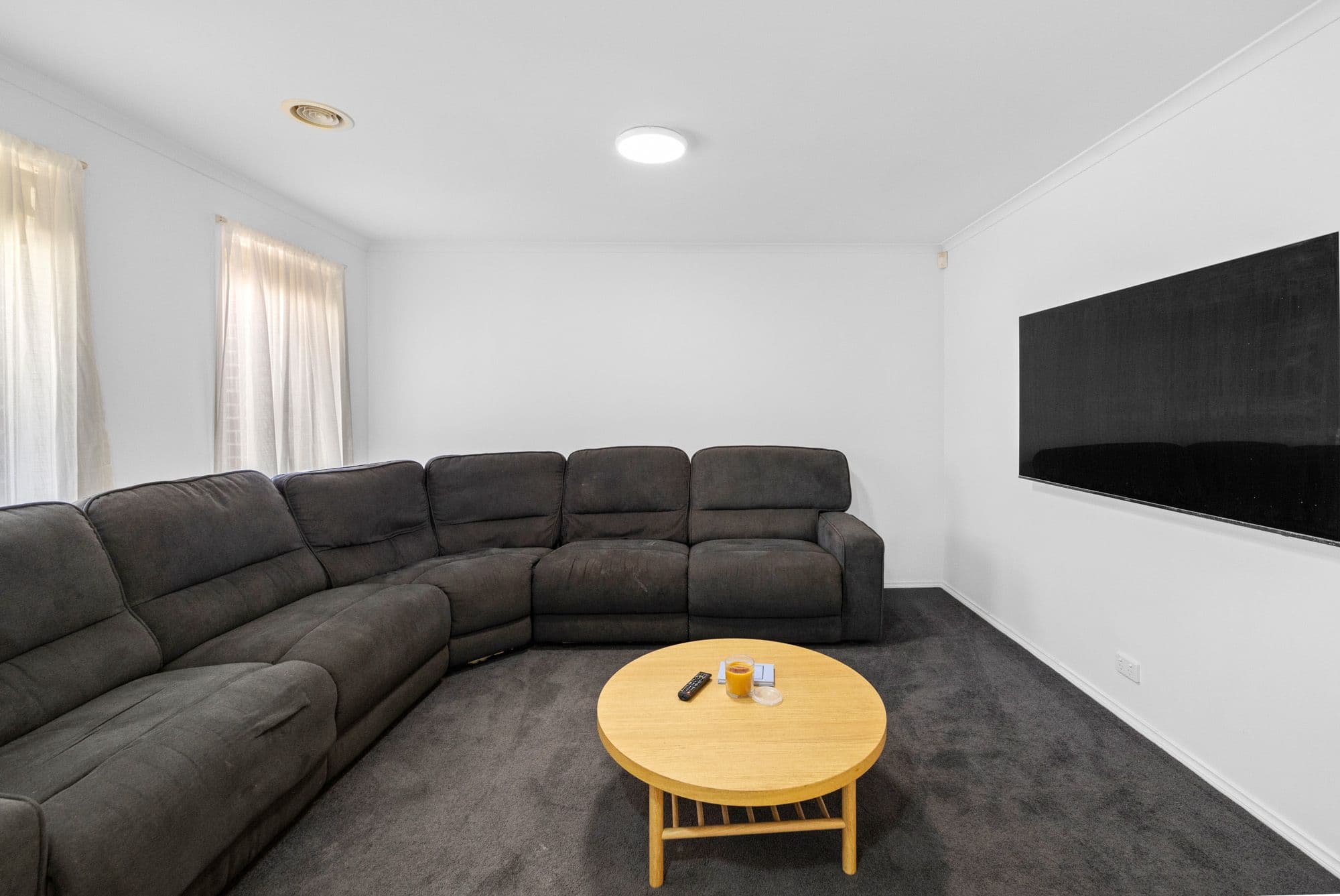 17 Pelham Crescent, Wyndham Vale VIC 3024, Wyndham Vale - Thumbnail 8