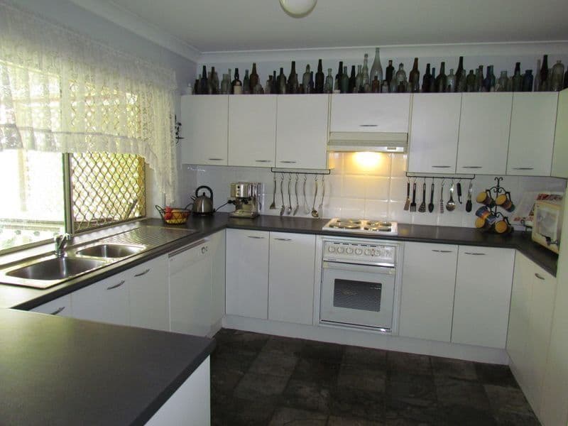 3 Long Court, MORAYFIELD QLD 4506, Morayfield - Thumbnail 3