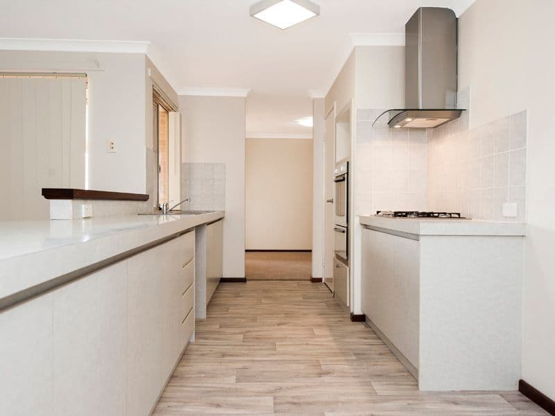 10 Avonlea Place, Bullsbrook WA 6084, Bullsbrook - Thumbnail 3