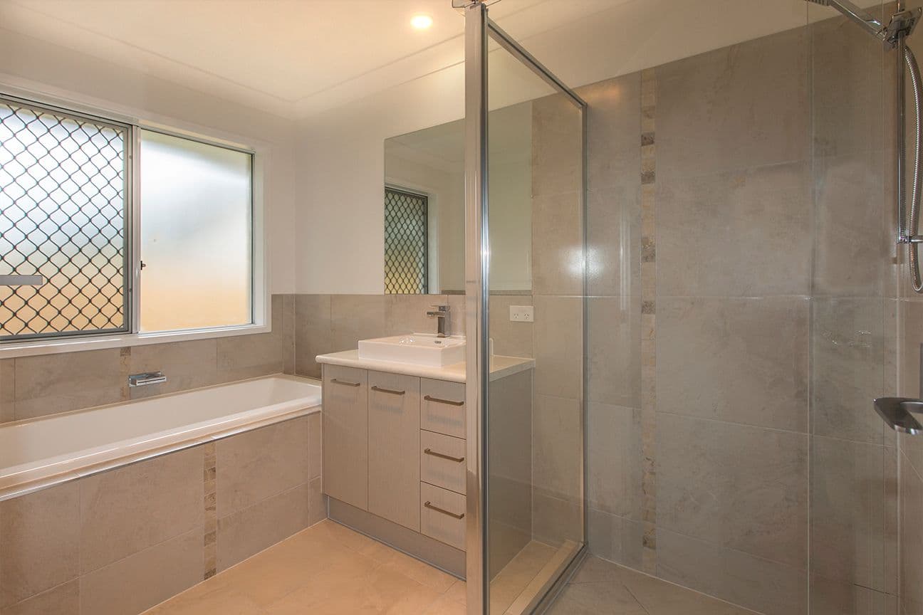 2A Heather Street, Silkstone QLD 4304, Silkstone - Thumbnail 6