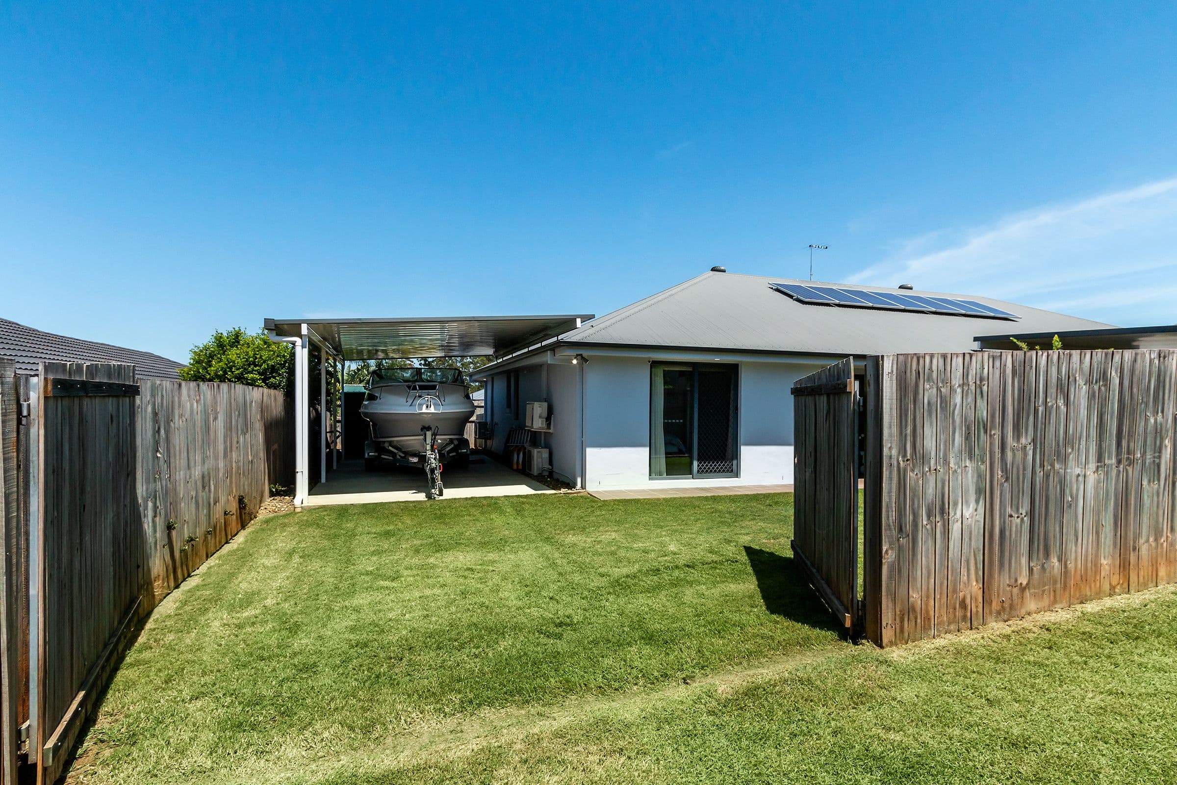 48 Aquila Street, Redland Bay QLD 4165, Redland Bay - Thumbnail 3