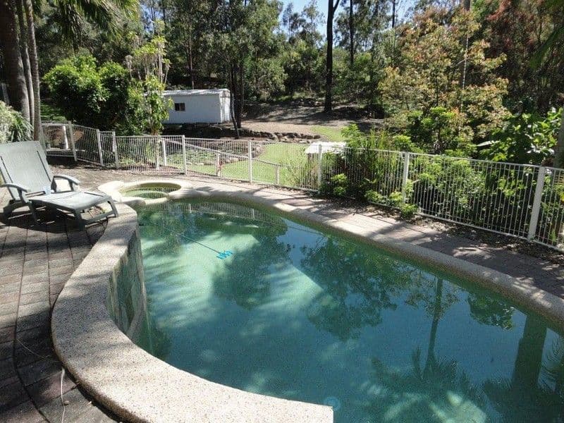 7 Brushwood Drive, PARKWOOD QLD 4214, Parkwood - Thumbnail 4