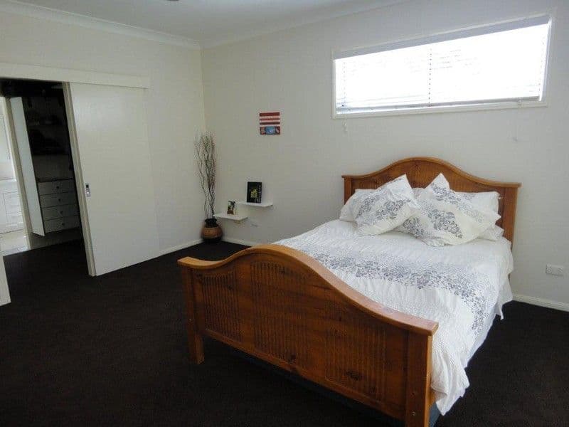 7 Brushwood Drive, PARKWOOD QLD 4214, Parkwood - Thumbnail 8