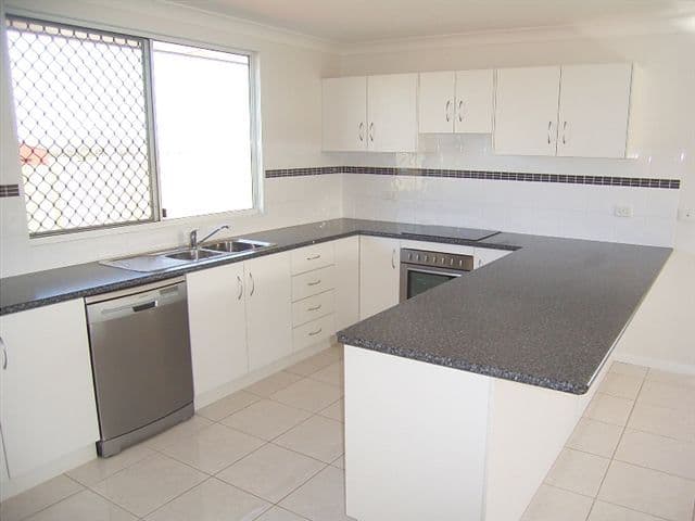 6/4 Lima Place, Pakenham, VIC, 3810, Pakenham - Thumbnail 5