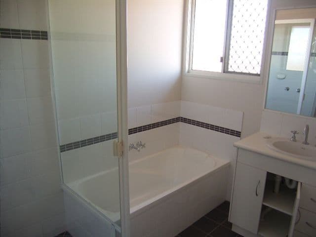 6/4 Lima Place, Pakenham, VIC, 3810, Pakenham - Thumbnail 6