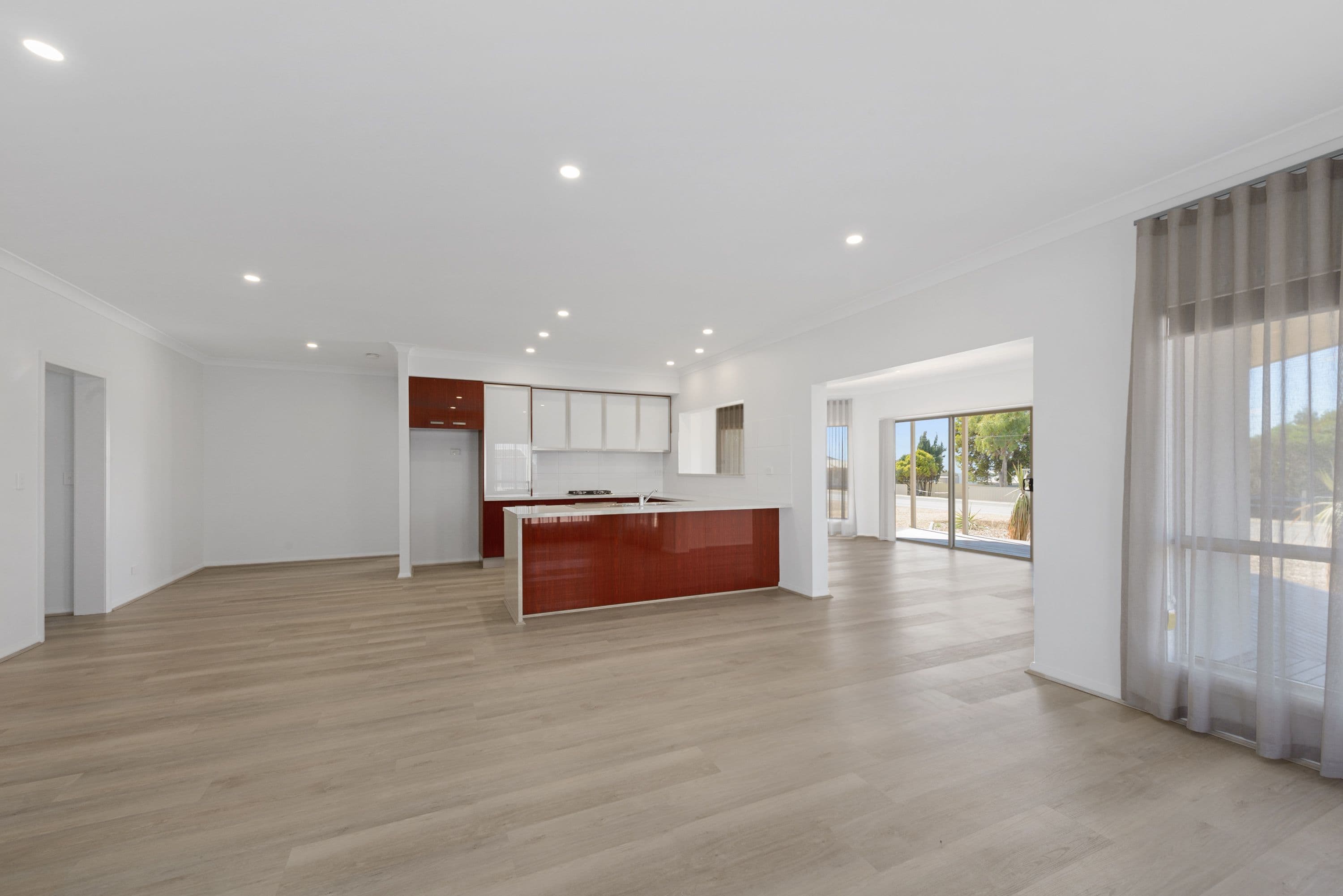 73 Captain Hutchinson Drive, Point Turton SA 5575, Point Turton - Thumbnail 8